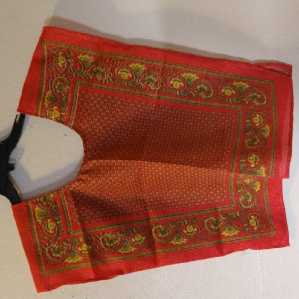 Red handkerchief blouse size M.